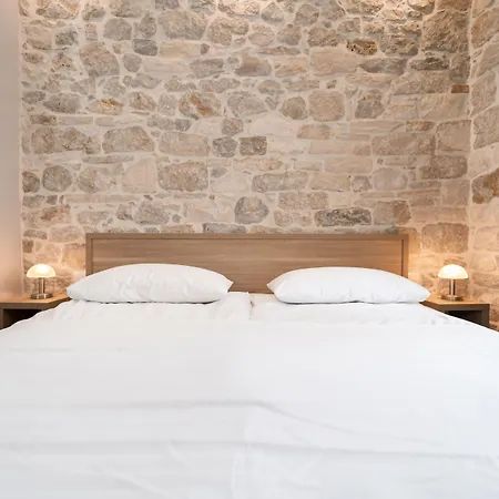 Gasthuis Tifani Luxury Split