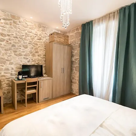 Tifani Luxury 4* Спліт