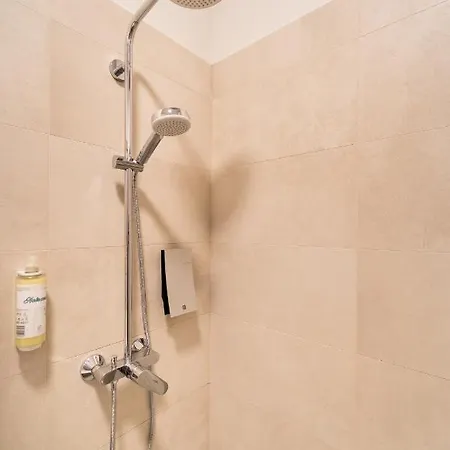 Tifani Luxury Split
