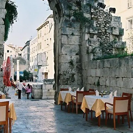 Tifani Luxury 4*
