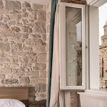 Tifani Luxury 4* Сплит