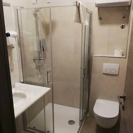 Guest house Tifani Luxury 4*