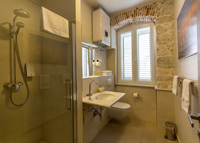 Konukevi Tifani Luxury Split