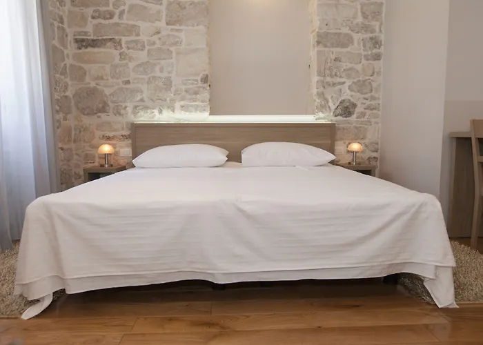 Tifani Luxury Konukevi