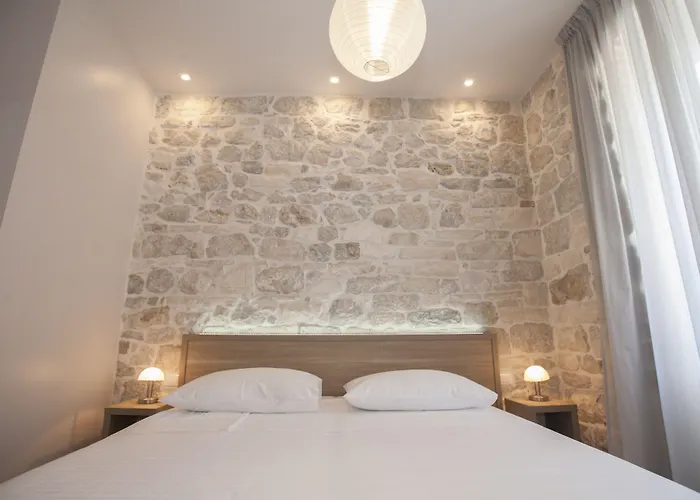 Tifani Luxury Konukevi 4*