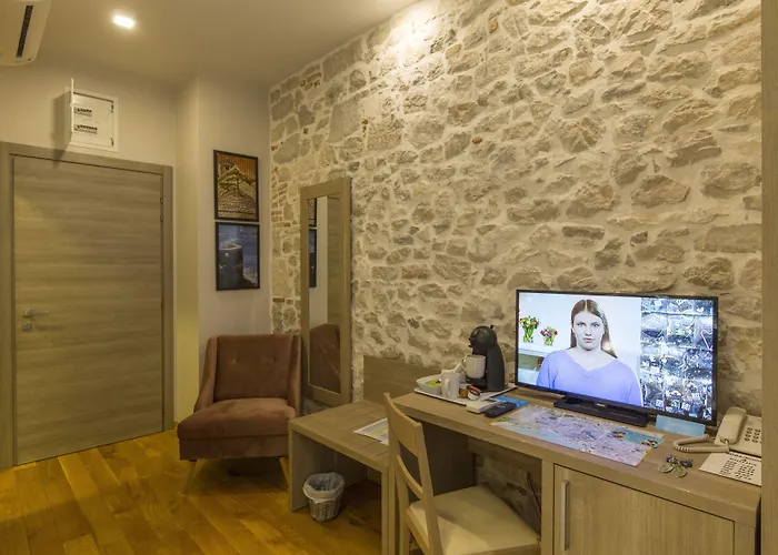 Konukevi Tifani Luxury Split