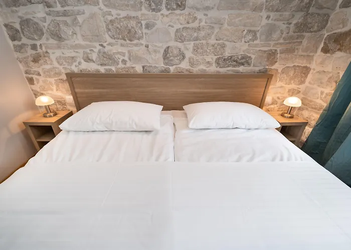 Tifani Luxury Konukevi 4*